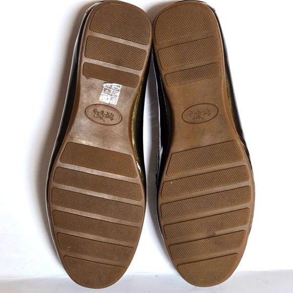 Coach metallic olive green slip on loafer size 6with gold hardware - Picture 6 of 9